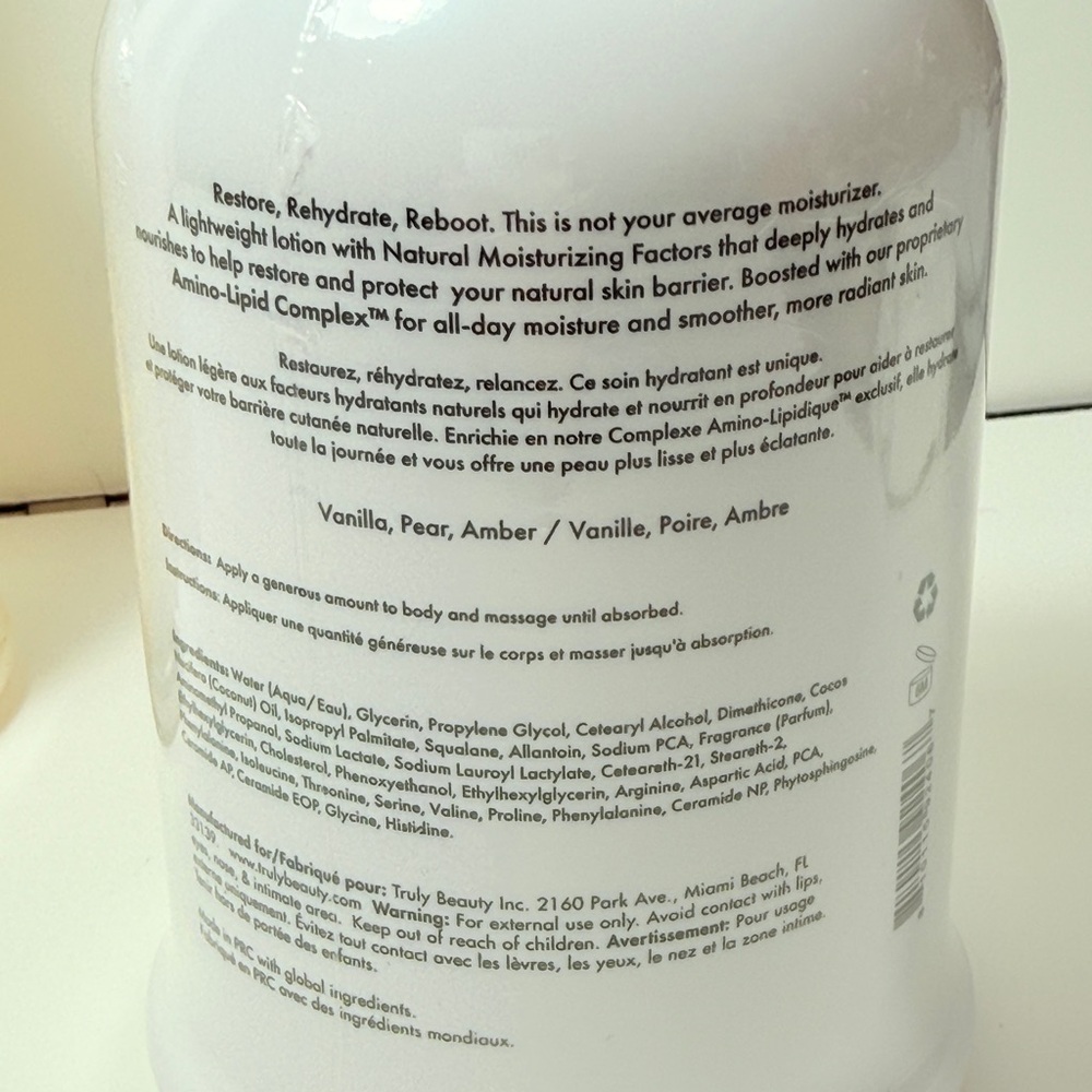 TRULY Vanilla Baby Hydra-Restore Body Lotion , Body Wash & Shave Cream Set - NEW - Picture 5 of 7